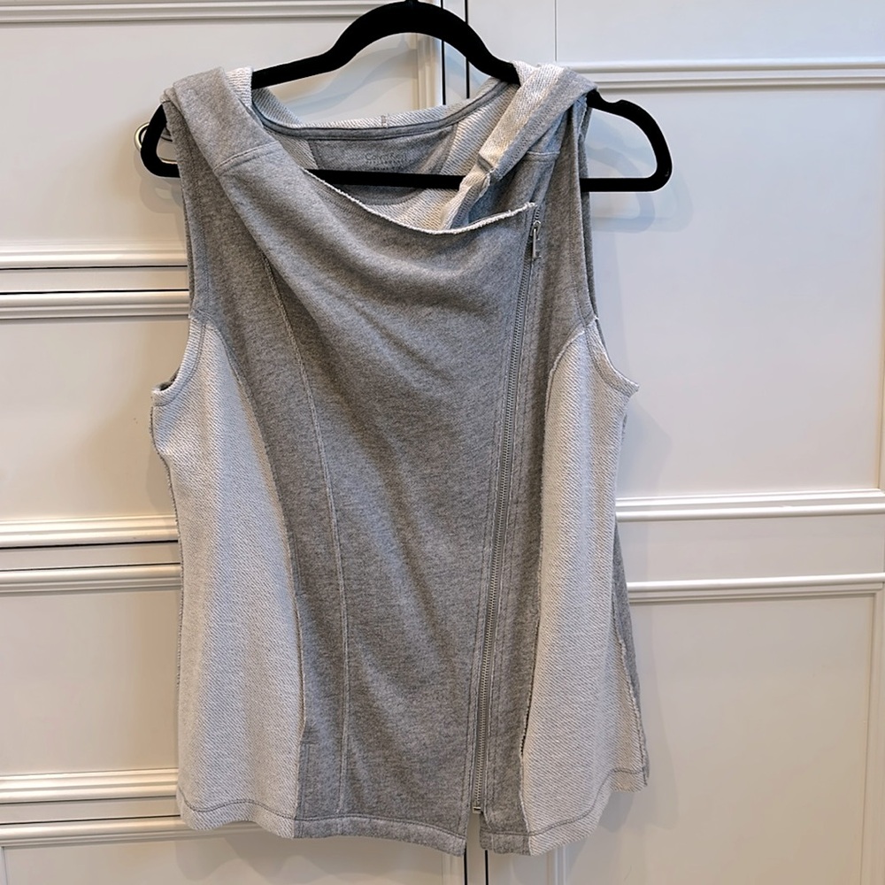 NWT Calvin Klein Performance Gray Hooded Cotton Vest Size Medium Quick Dry
